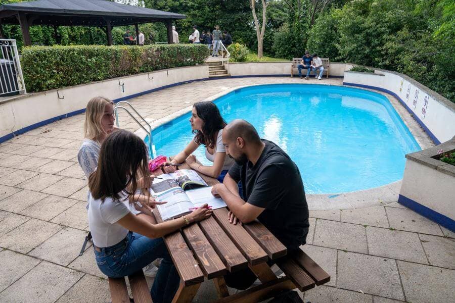 Kaplan International Languages Torquay_4.jpg