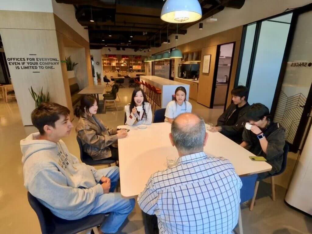 Kingston International College_3.jpg