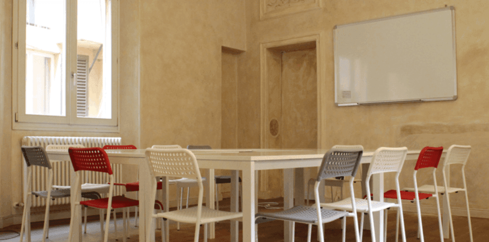 Academya Lingue_2.png