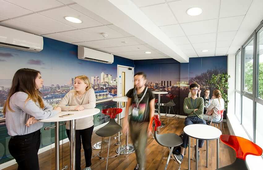 Oxford International, London_5.jpg