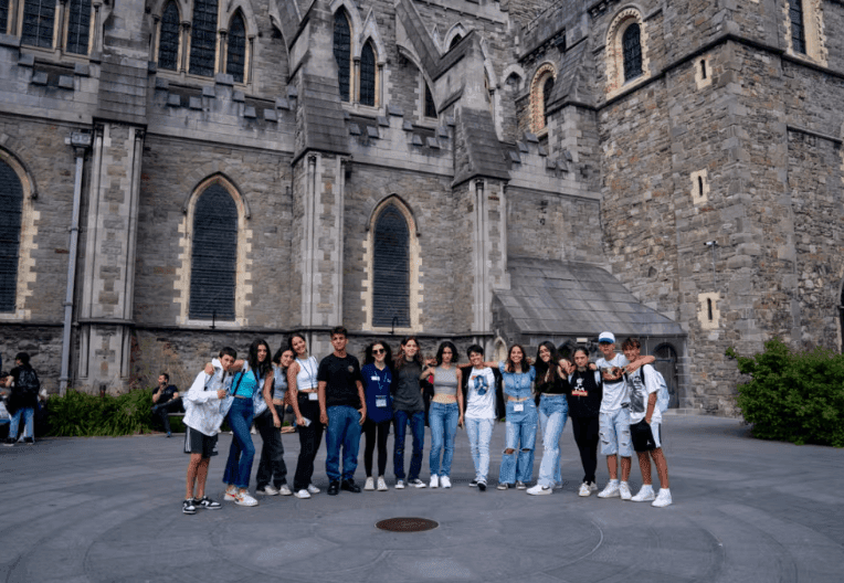 Twin English Centre Dublin_4.png