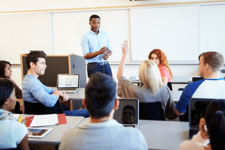 California Language School_2.png