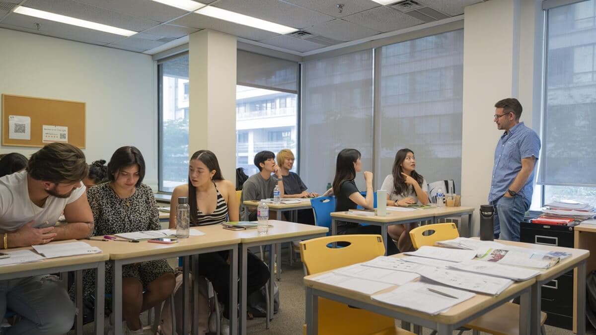 Centre of English Studies Toronto_3.jpg