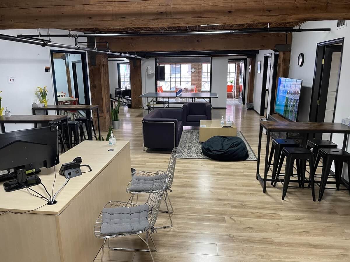 Centre of English Studies Vancouver_2.jpg