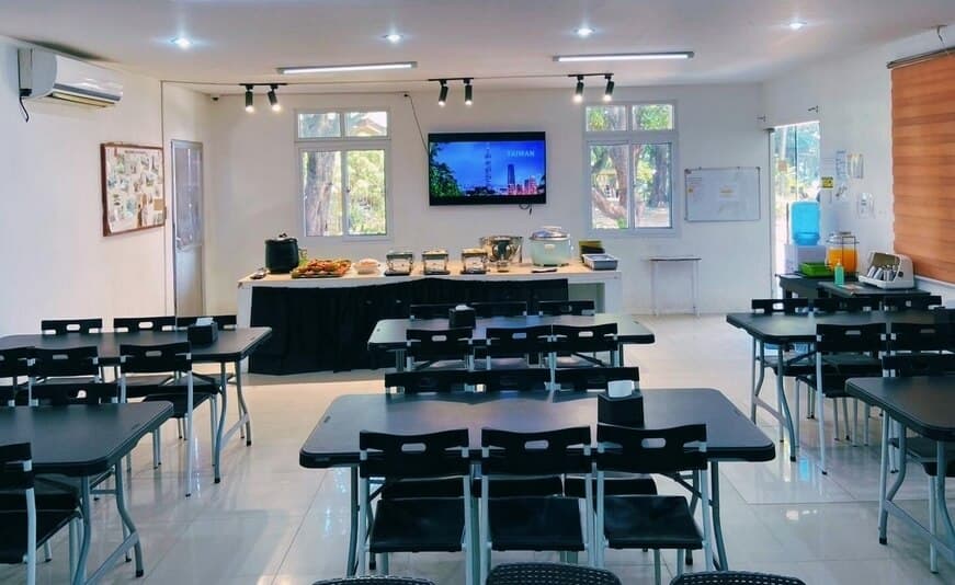 Clark We Academy_4.jpg