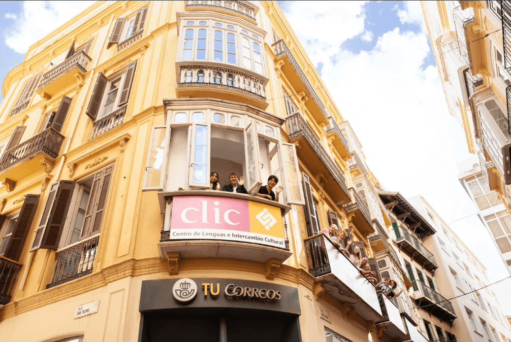 CLIC International House Malaga_2.png