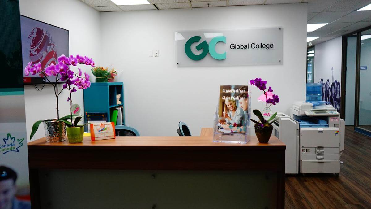 Global College_2.jpg