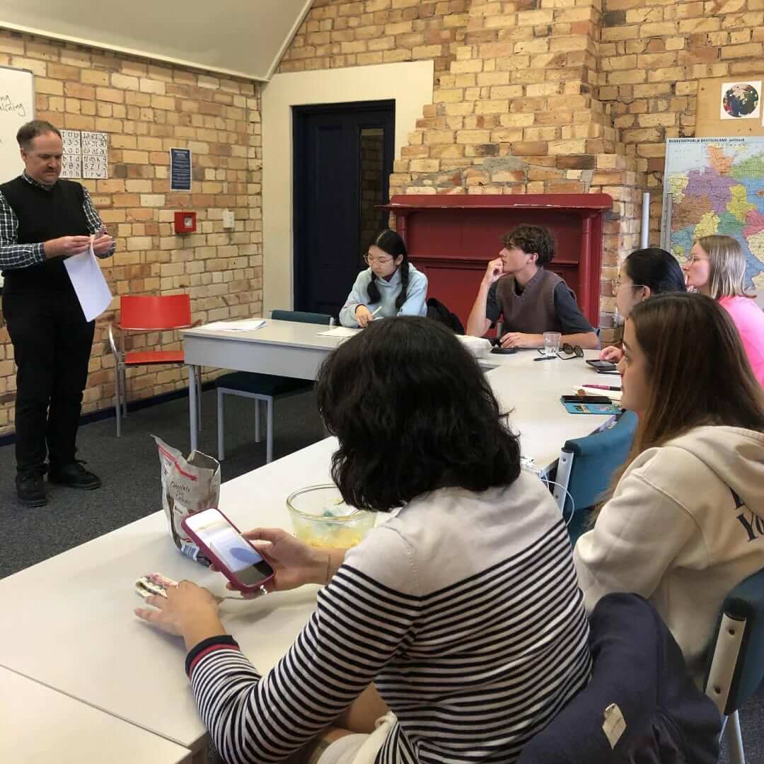 Languages International_2.jpg