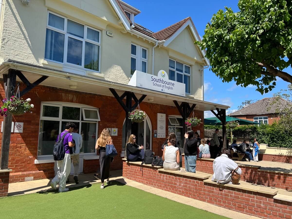 Southbourne School of English_2.jpg